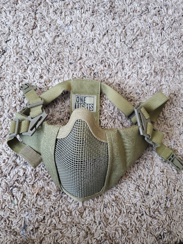 One Tigris Mesh mask with helmet adapter | HopUp Airsoft