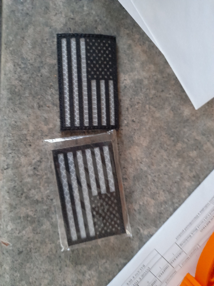 SOLD Cuffs and flags | HopUp Airsoft