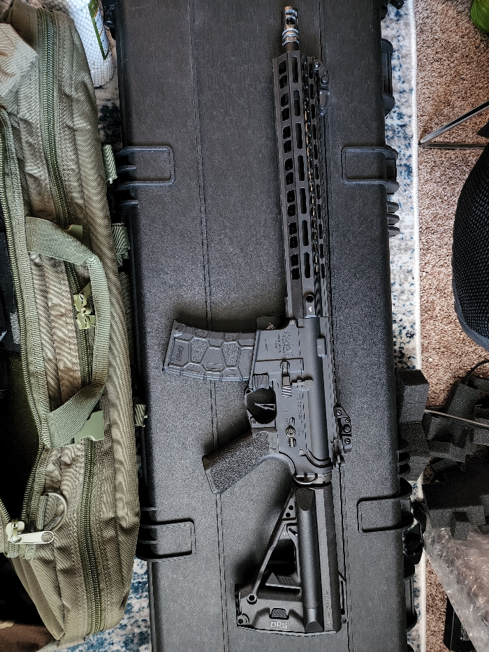 SOLD VFC Avalon Saber Carbine M-Lok (Gucci M4) | HopUp Airsoft