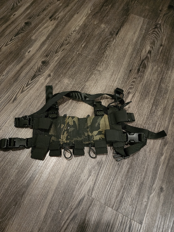 Unobtainium Gear Dark Robber Chest Rig-