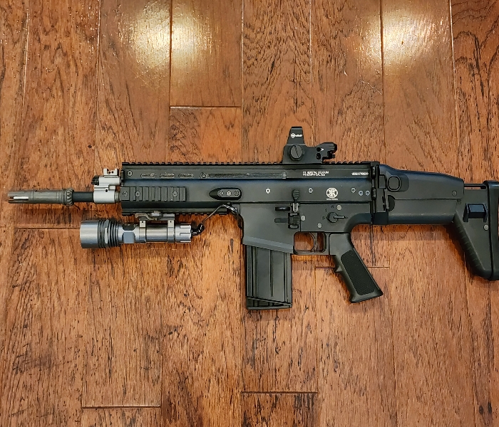 WE-Tech SCAR-H GBBR With 4 Mags + Attachments | HopUp Airsoft