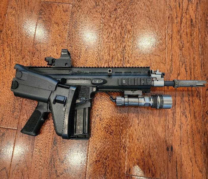 WE-Tech SCAR-H GBBR With 4 Mags + Attachments | HopUp Airsoft