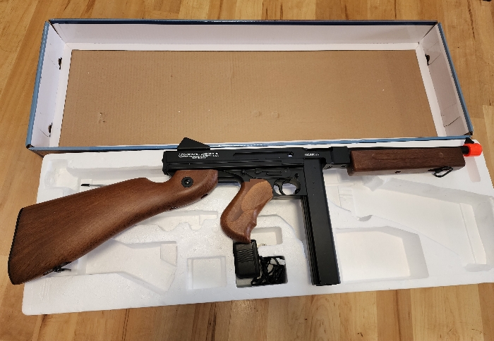 Cybergun Thompson M1A1 AEG Airsoft Submachine Gun