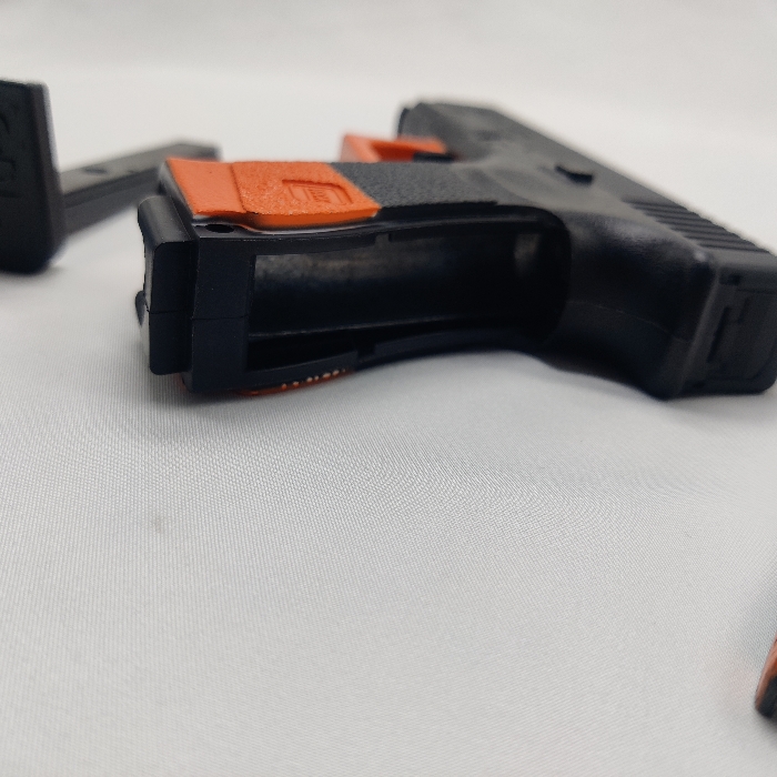 Umarex Glock 19 Gen 3 CO2 6mm Airsoft Gun - Black/Orange for sale online