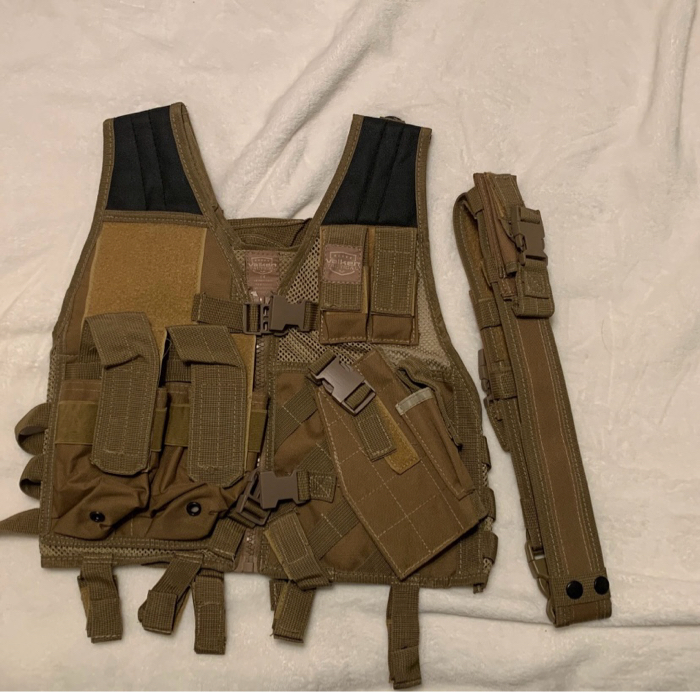 🔥 ADAPTIVE RECON TACTICAL VEST & 6 MAG CHEST RIG (BLACK