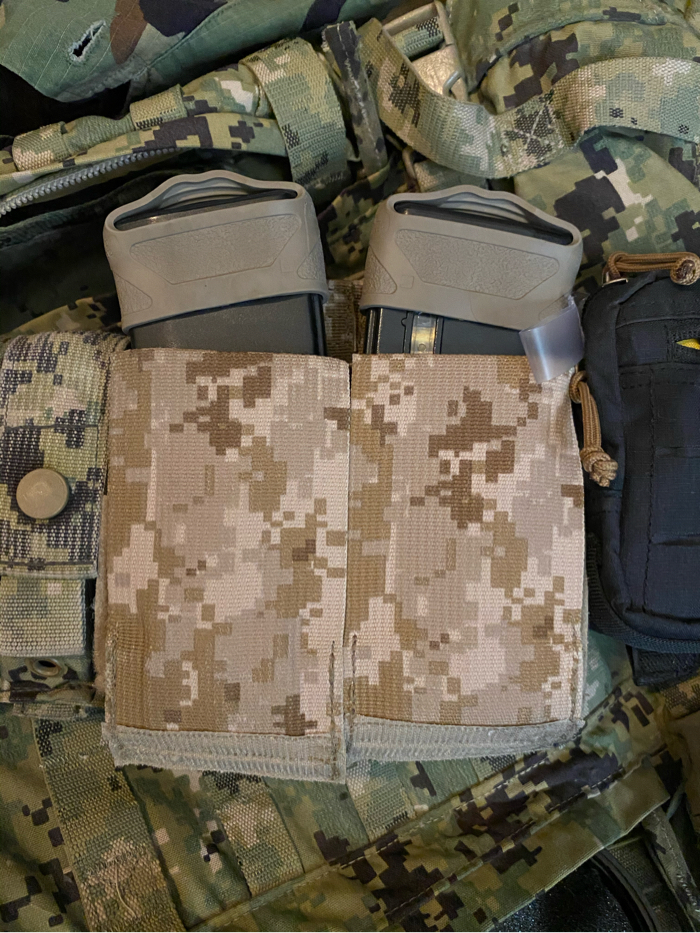 SOLD aor1 eagle fb kydex double m4 pouch | HopUp Airsoft