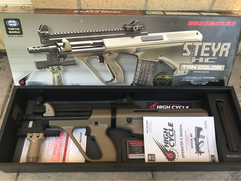 SOLD Tokyo Marui AUG A3 (tan) high cycle | HopUp Airsoft