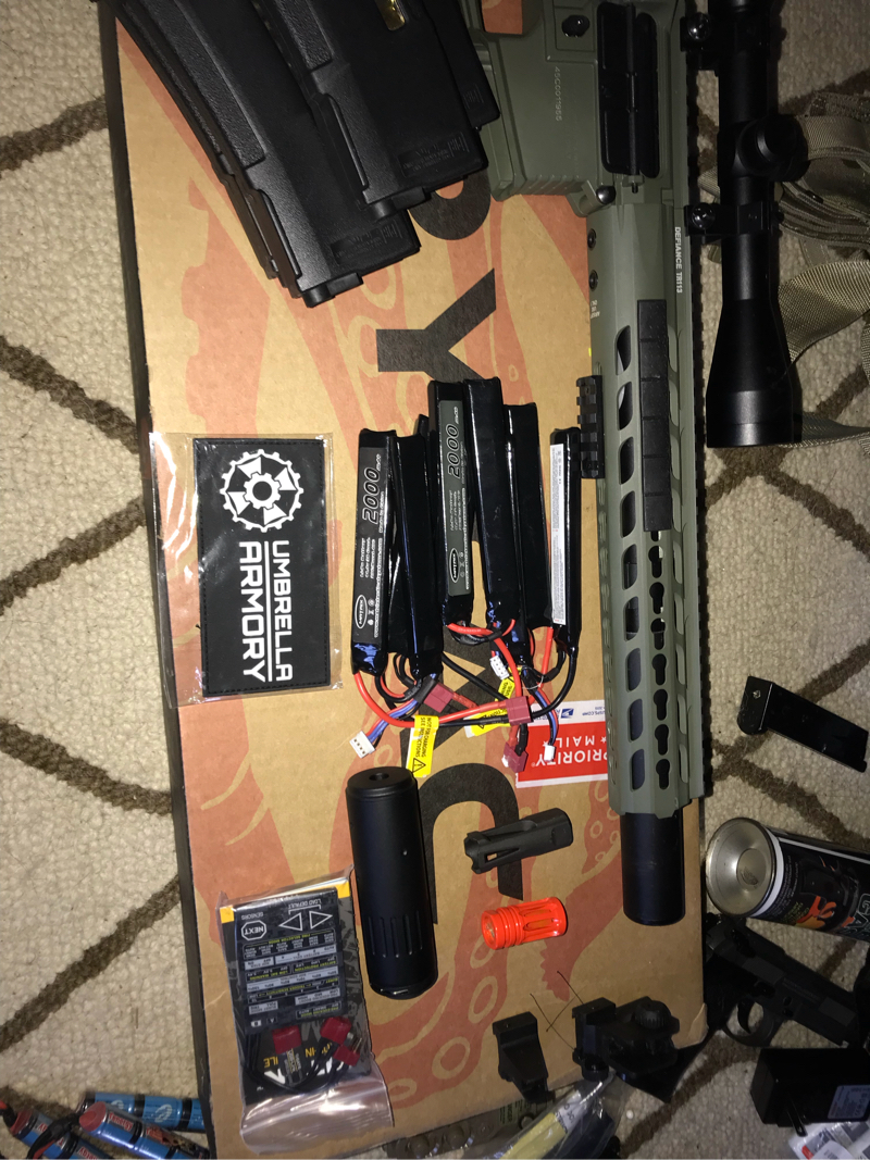 SOLD Umbrella Armory DMR SPR MkII - 10 mid caps - 3 batteries - Titan ...