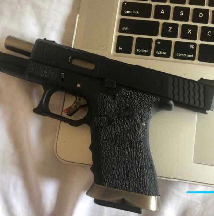 Sold We Tech Glock Hopup Airsoft