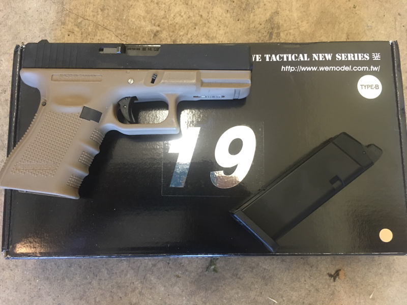 SOLD WE G19 Gen 4 | HopUp Airsoft