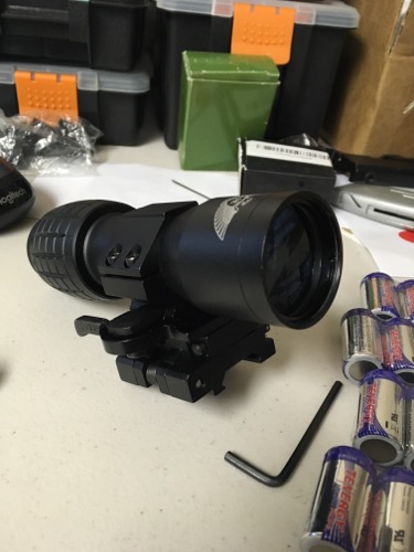 SOLD brand new flip to side magnifier | HopUp Airsoft