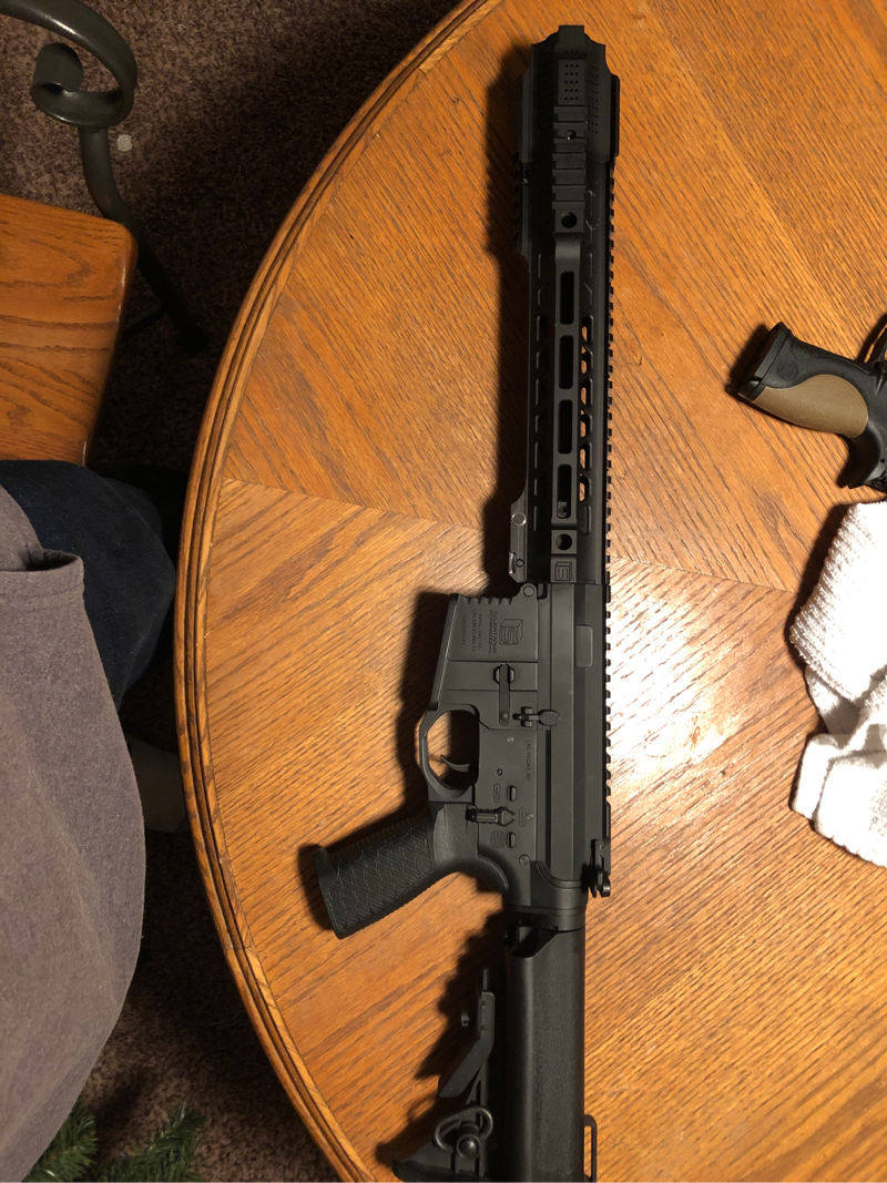 SOLD Emg Sai M4 Short Barrel HopUp Airsoft