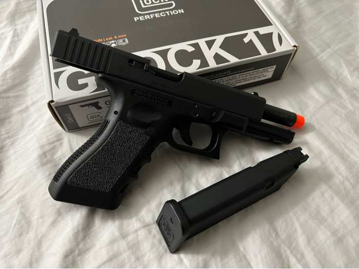 Pistola Glock 17 CNC Steel Version GBB 6mm