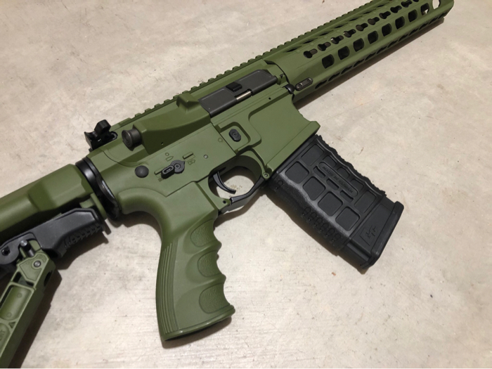 SOLD G&G GC16 Predator M4 AEG in Hunter Green | HopUp Airsoft