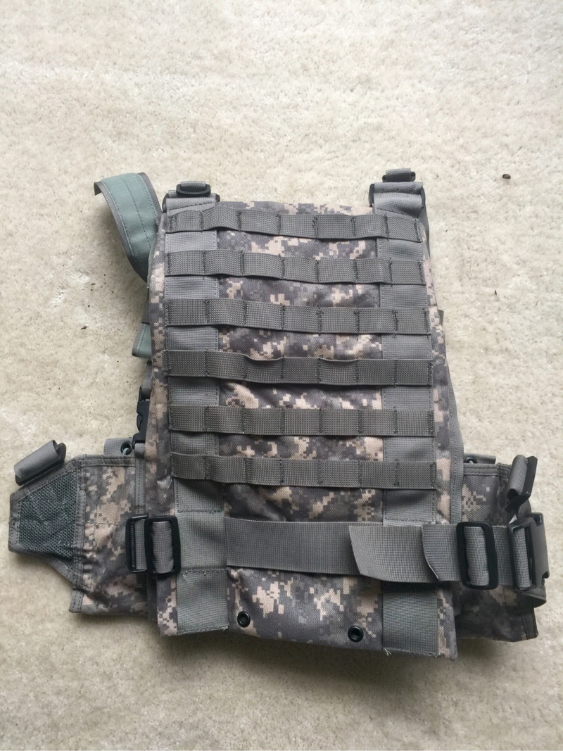 ACU plate carrier Cordura | HopUp Airsoft