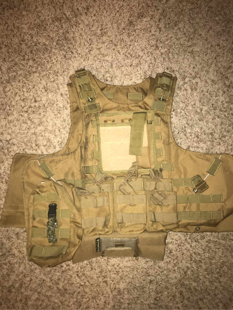 SOLD Tan Plate Carrier + pouches | HopUp Airsoft