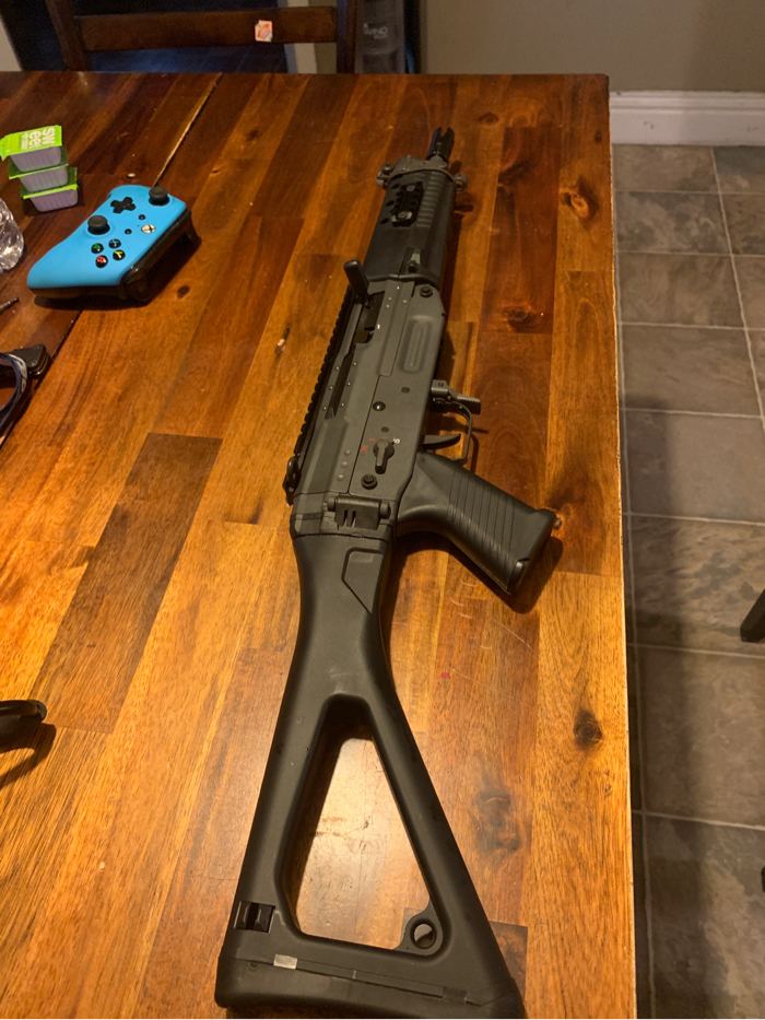 SOLD Ghk Sig 553 Gbbr W 2 Magazines HopUp Airsoft