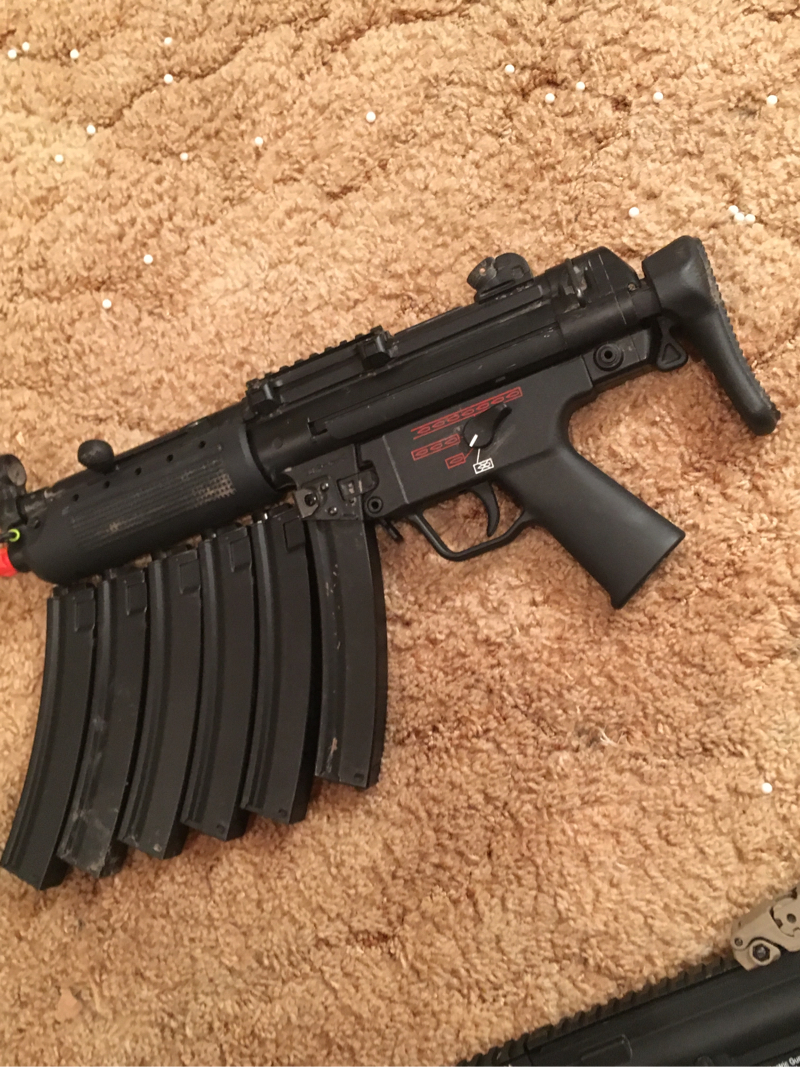 SOLD VFC 3rd burst mp5 with 6 mags | HopUp Airsoft