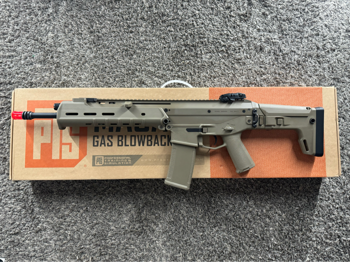 レア PTS Fortis REV Free Float Rail 12インチ PTS FORTIS REV™ II FREE FLOAT M-LOKRAIL SYSTEM (12 inch