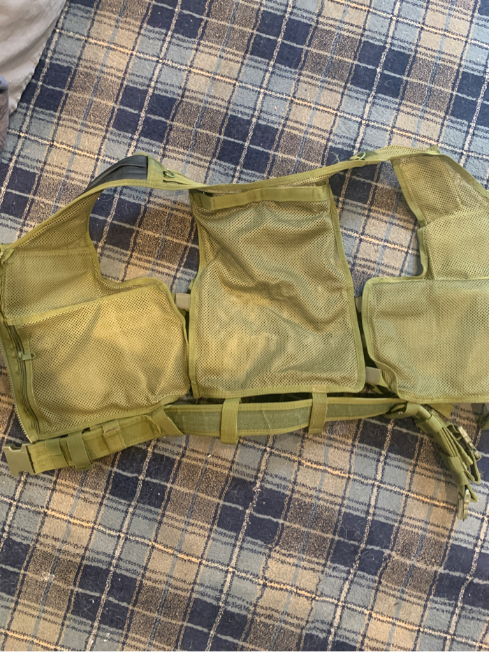 Army green vest | HopUp Airsoft