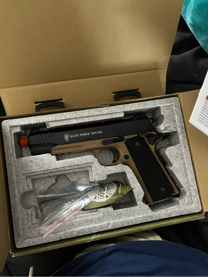 Sold Elite Force 1911 Hopup Airsoft 1857