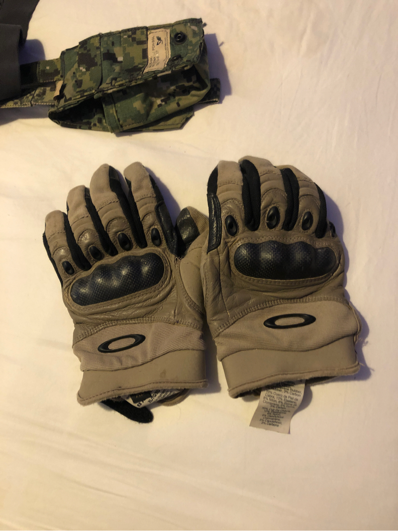 SOLD Oakley SI Gloves | HopUp Airsoft