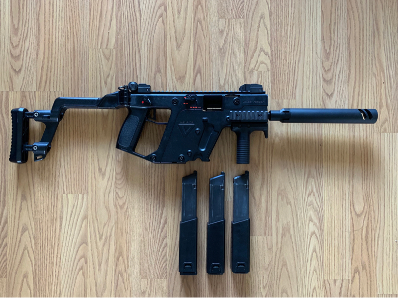 SOLD KWA Kriss Vector GBB w/3 mags | HopUp Airsoft