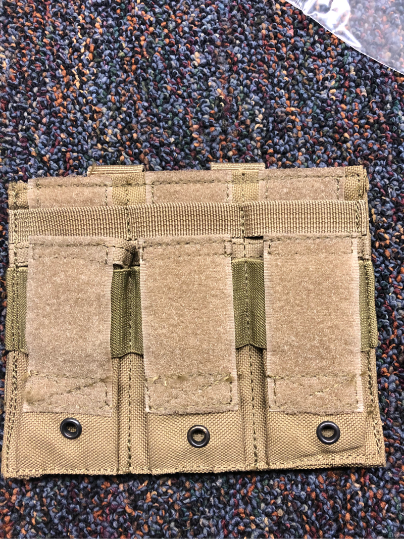 SOLD Triple Pistol Mag Pouch HopUp Airsoft