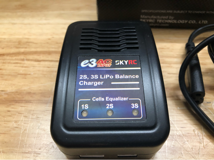 Chargeur LiPo 2S-3S e3 SKYRC